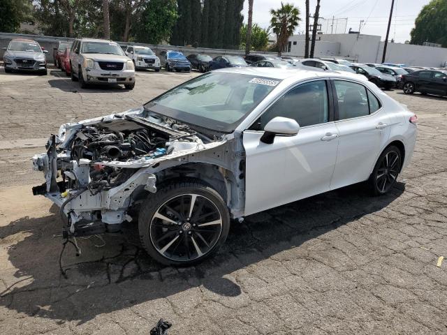  TOYOTA CAMRY 2020 White