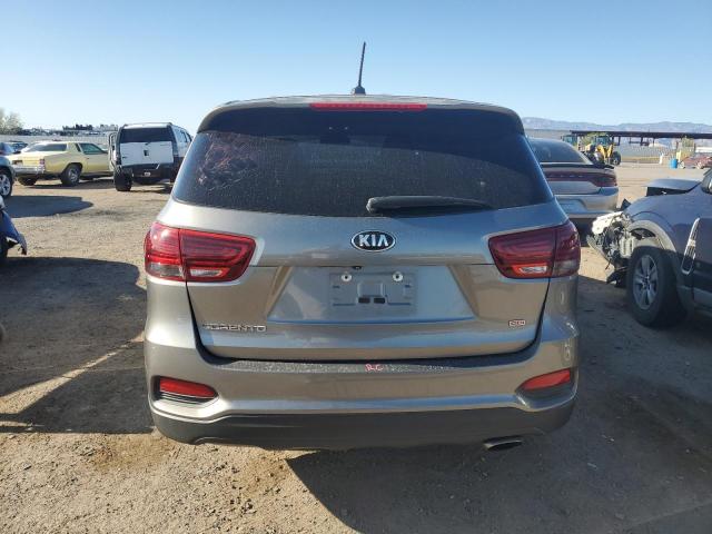  KIA SORENTO 2019 Gray