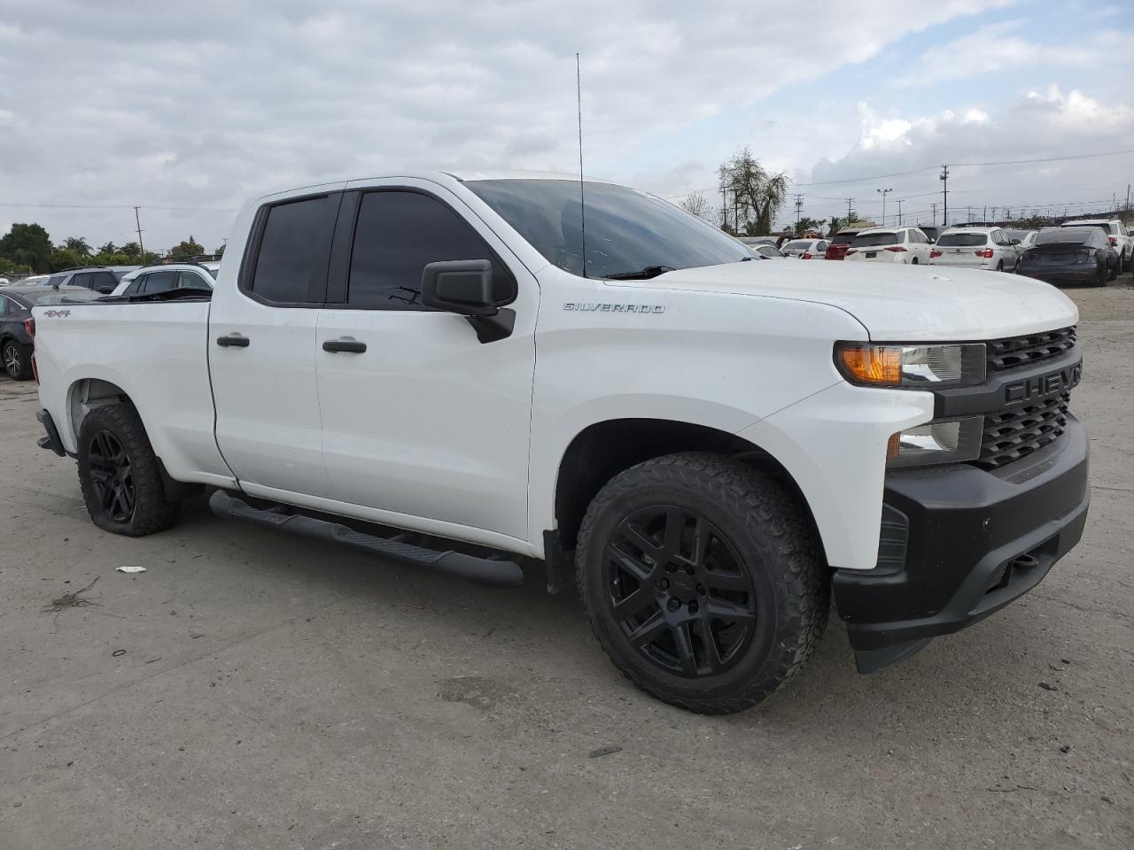 2020 Chevrolet Silverado - Image 4