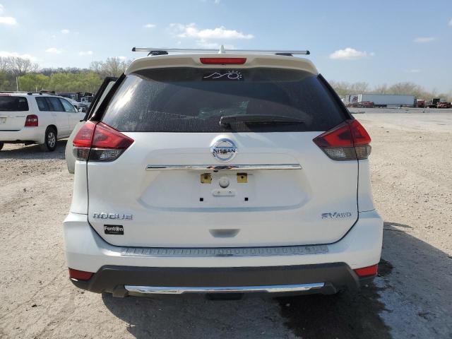  NISSAN ROGUE 2018 Белы