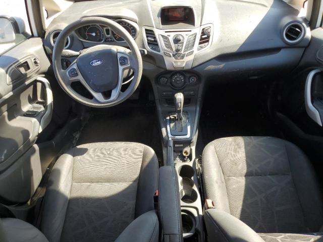 Sedans FORD FIESTA 2012 White