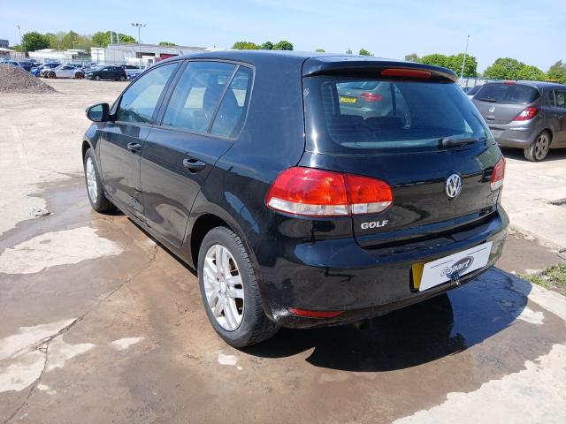2010 VOLKSWAGEN GOLF SE TD