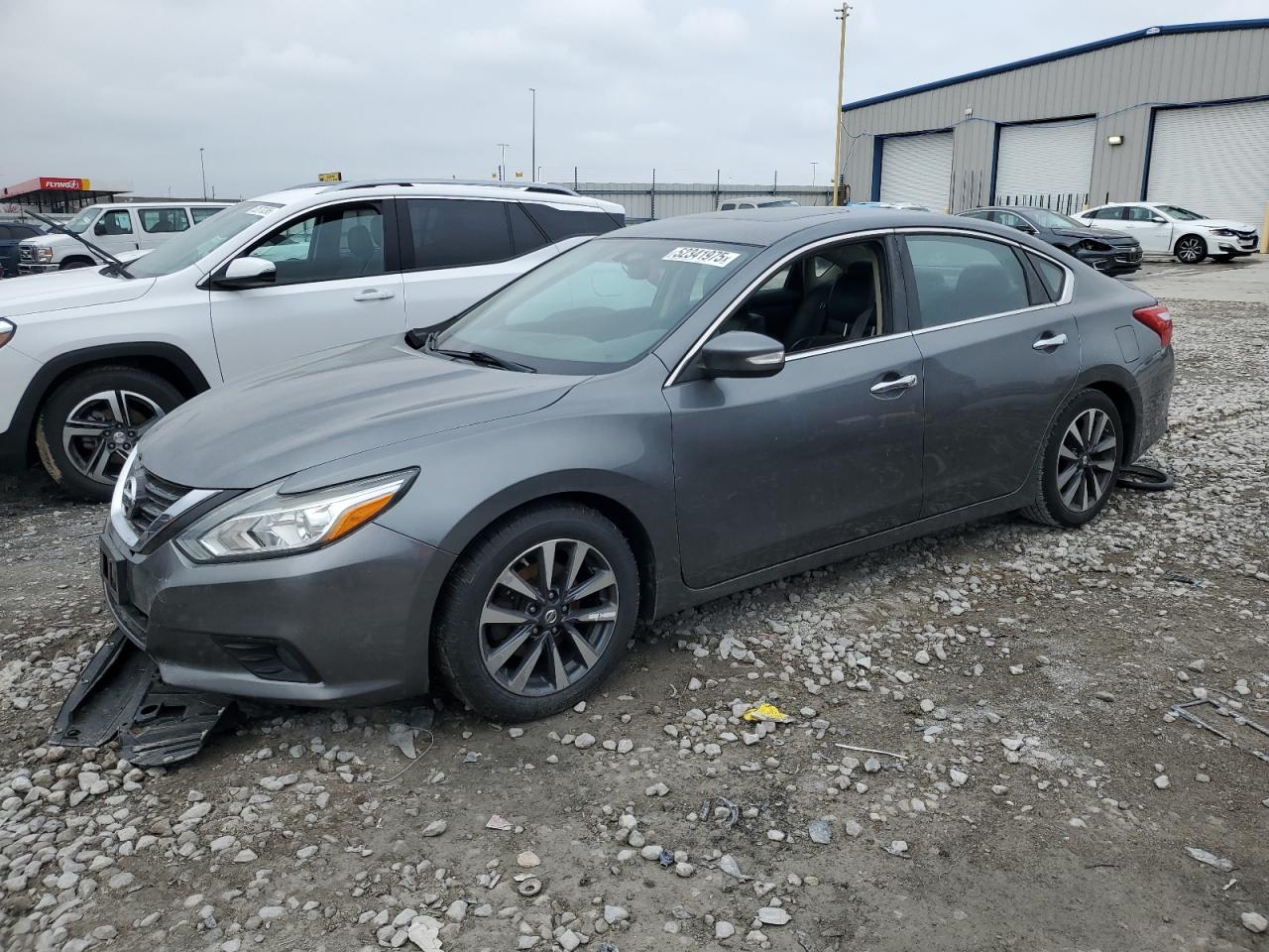 2017 Nissan Altima 2.5 zu verkaufen in Cahokia Heights, IL - Front End