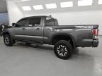 2020 Toyota Tacoma Double Cab продається в Van Nuys, CA - Front End