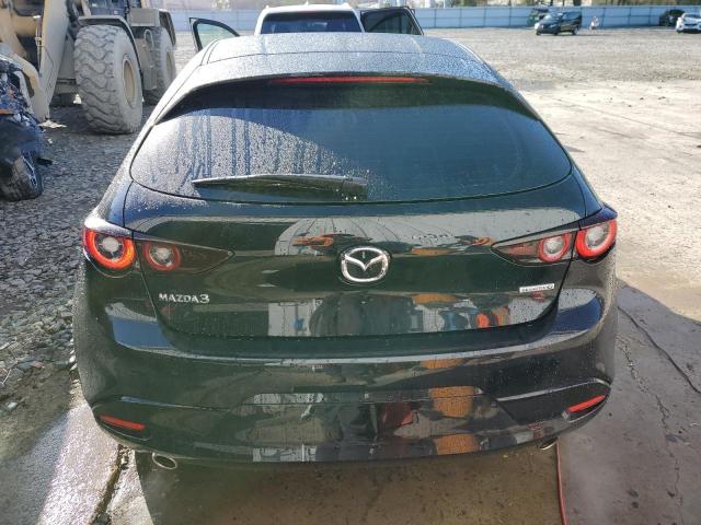  MAZDA 3 2022 Czarny