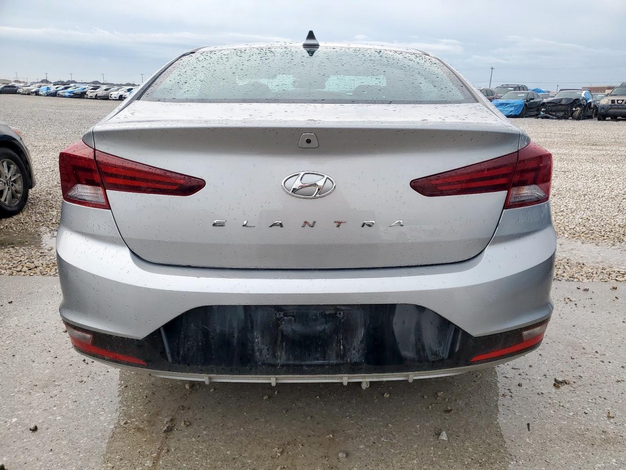 2020 Hyundai Elantra Sel VIN: 5NPD84LF4LH572326 Lot: 53258205