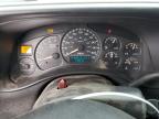 2001 Chevrolet Silverado C2500 იყიდება Cahokia Heights-ში, IL - All Over