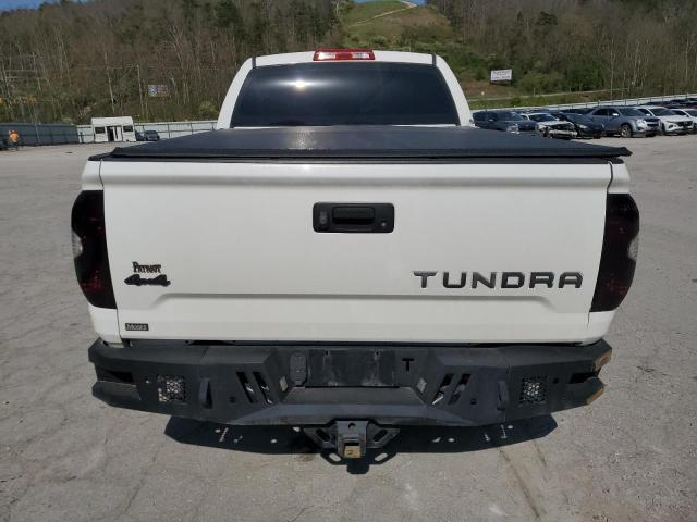 Пікапи TOYOTA TUNDRA 2017 Білий