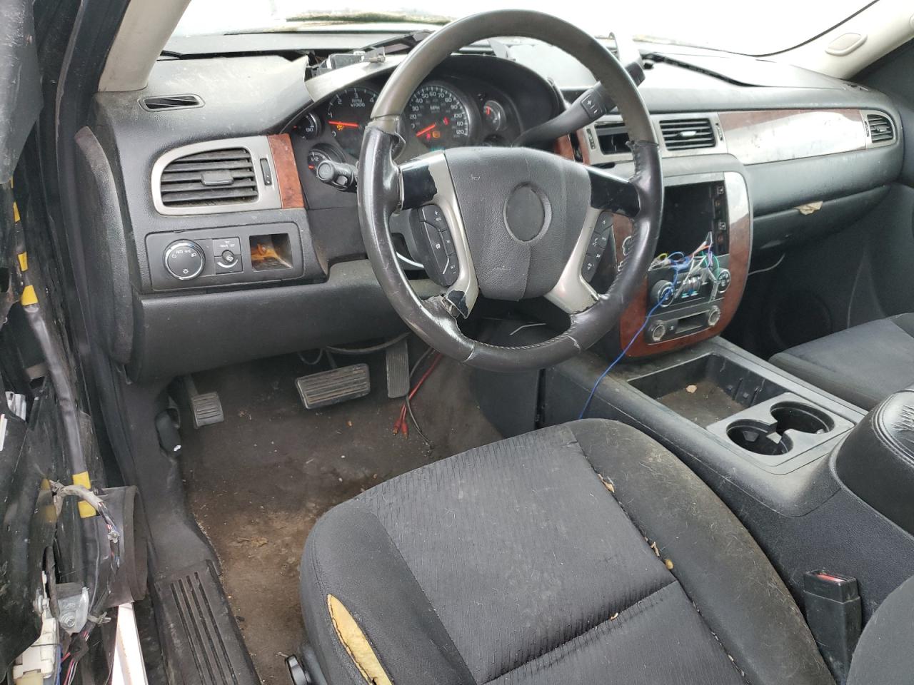 2011 Chevrolet Tahoe C1500 Ls VIN: 1GNSCAE01BR250030 Lot: 54668815