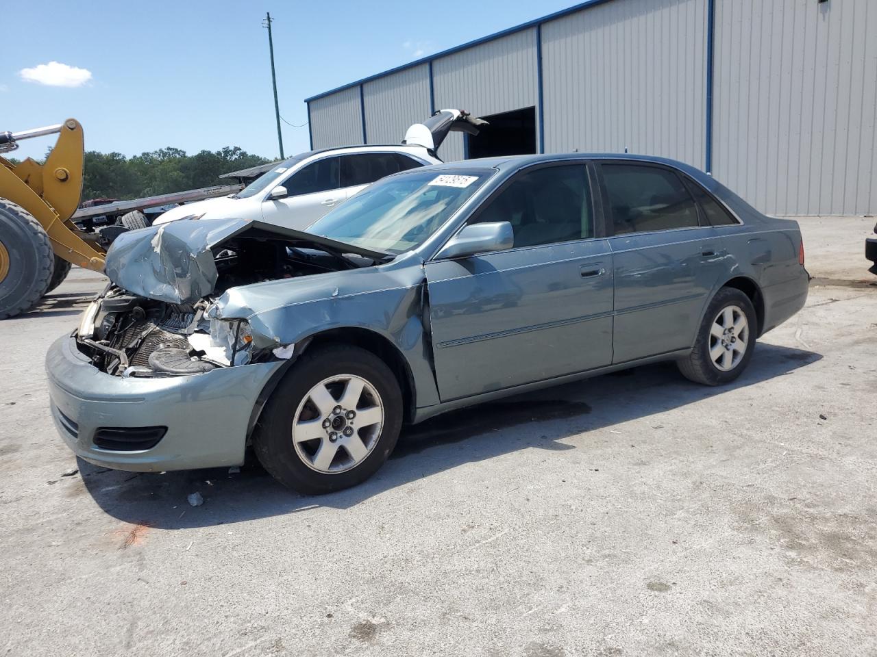 2000 Toyota Avalon Xl for Sale in Apopka, FL - Front End