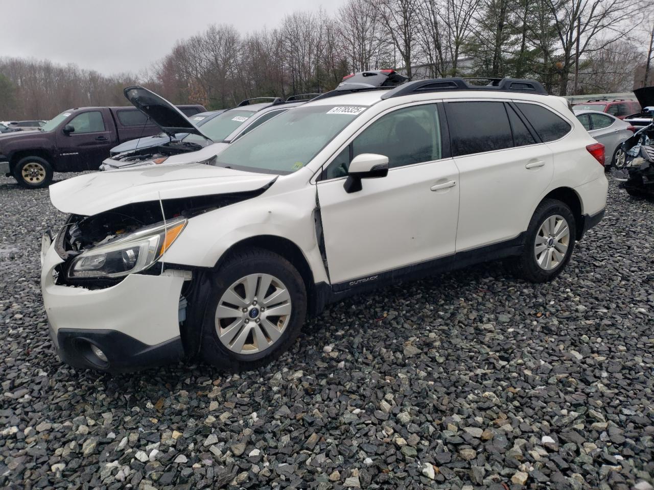 2015 Subaru Outback 2.5I Premium for Sale in North Billerica, MA - Front End