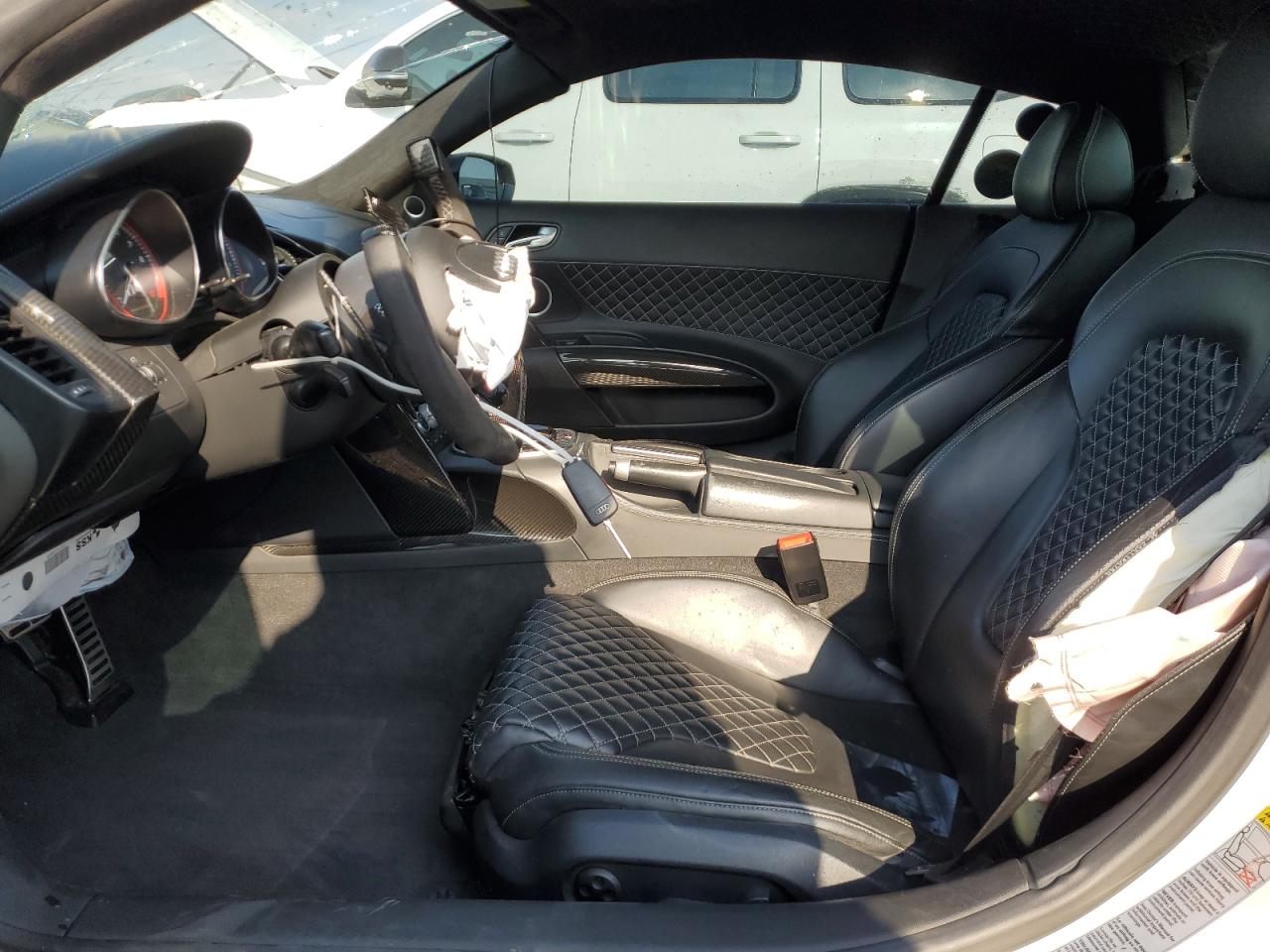 2015 Audi R8 5.2 Plus Quattro VIN: WUAKNAFG7F7001816 Lot: 52622535