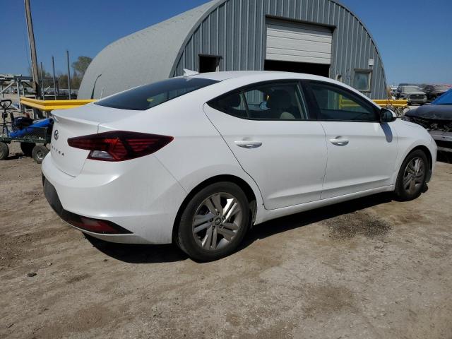  HYUNDAI ELANTRA 2020 Белы