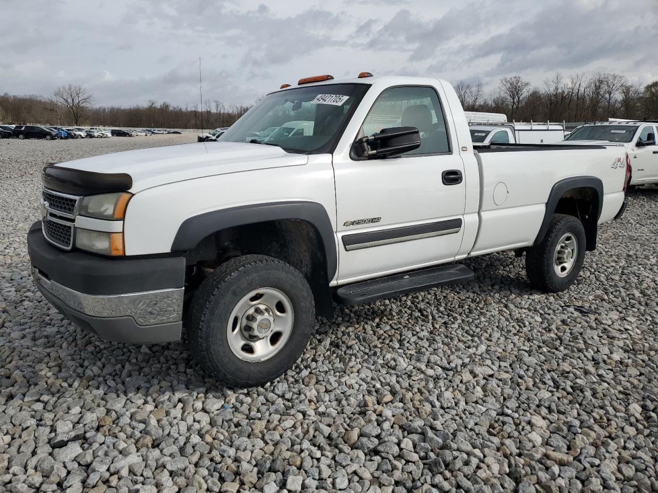 2005 Chevrolet Silverado - Image 1