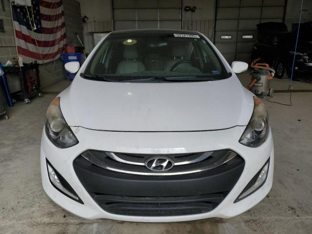 Хэтчбеки HYUNDAI ELANTRA 2014 Белы