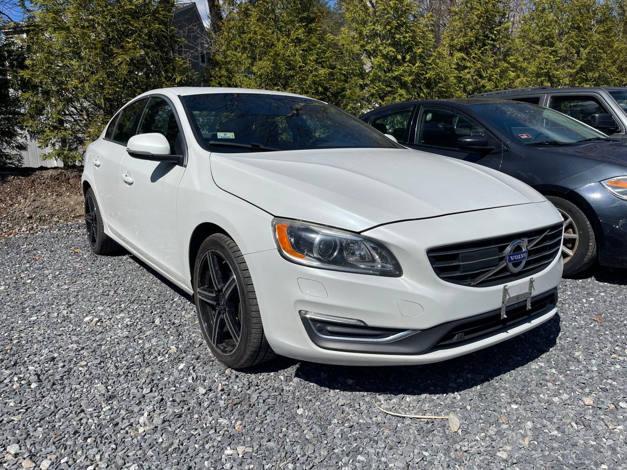 2015 Volvo S60 Platinum იყიდება North Billerica-ში, MA - Normal Wear