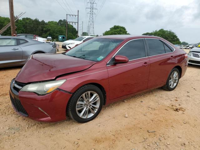 Sedans TOYOTA CAMRY 2015 Czerwony
