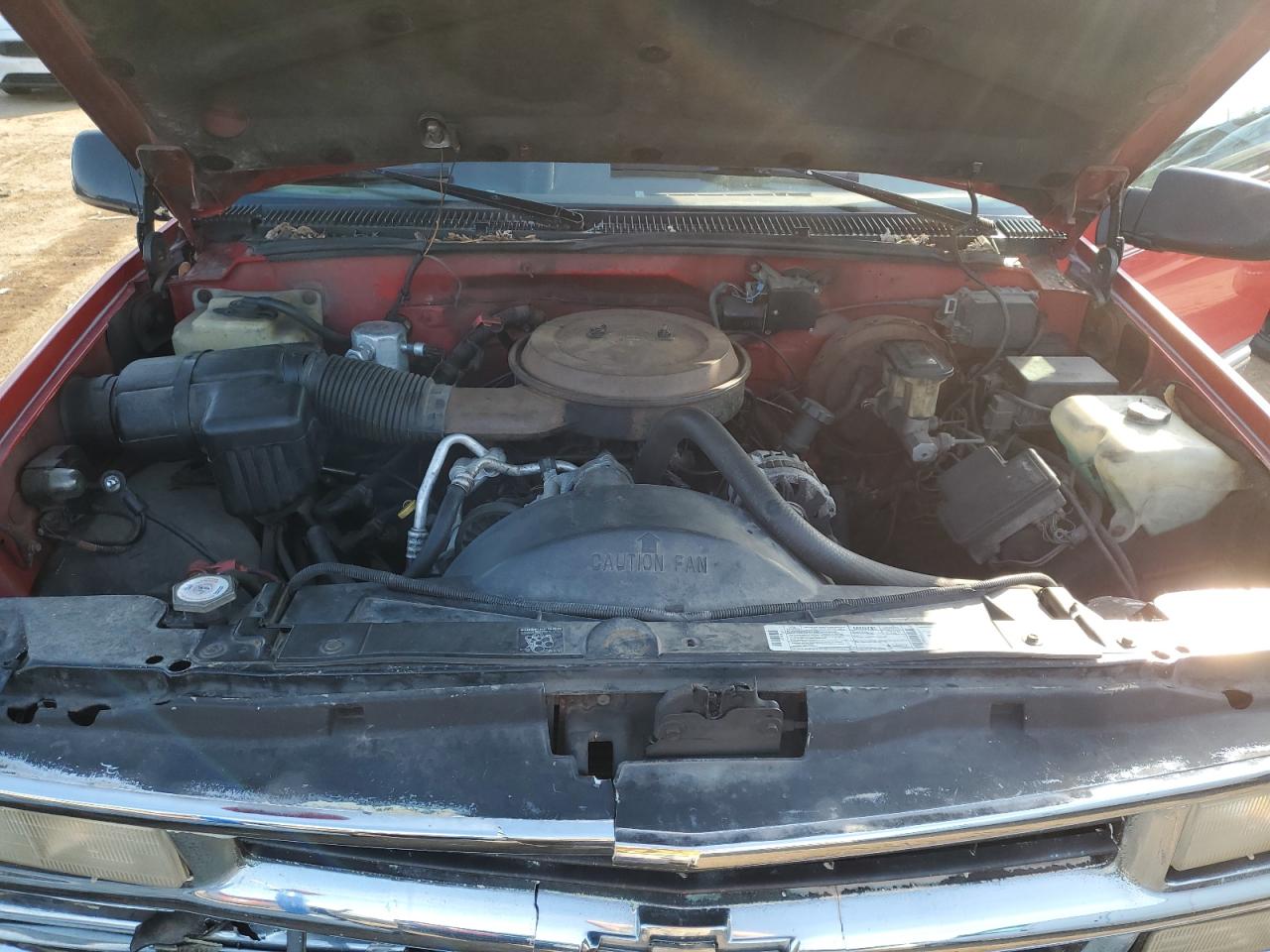 1995 Chevrolet Suburban K1500 VIN: 1GNFK16K9SJ434750 Lot: 54223075