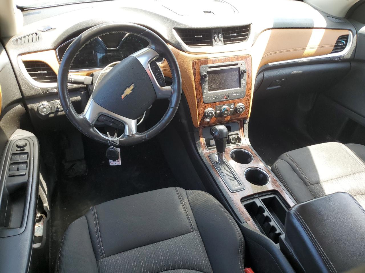 2014 Chevrolet Traverse Lt VIN: 1GNKVGKD3EJ243569 Lot: 54060105