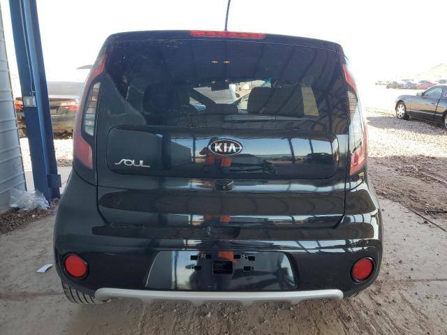  KIA SOUL 2018 Чорний