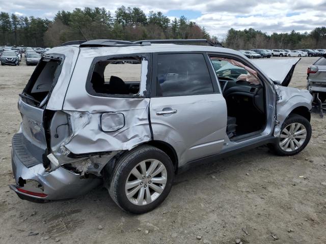  SUBARU FORESTER 2012 Silver