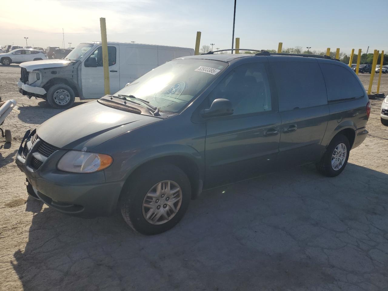 2003 Dodge Grand Caravan Sport de vânzare în Indianapolis, IN - Front End