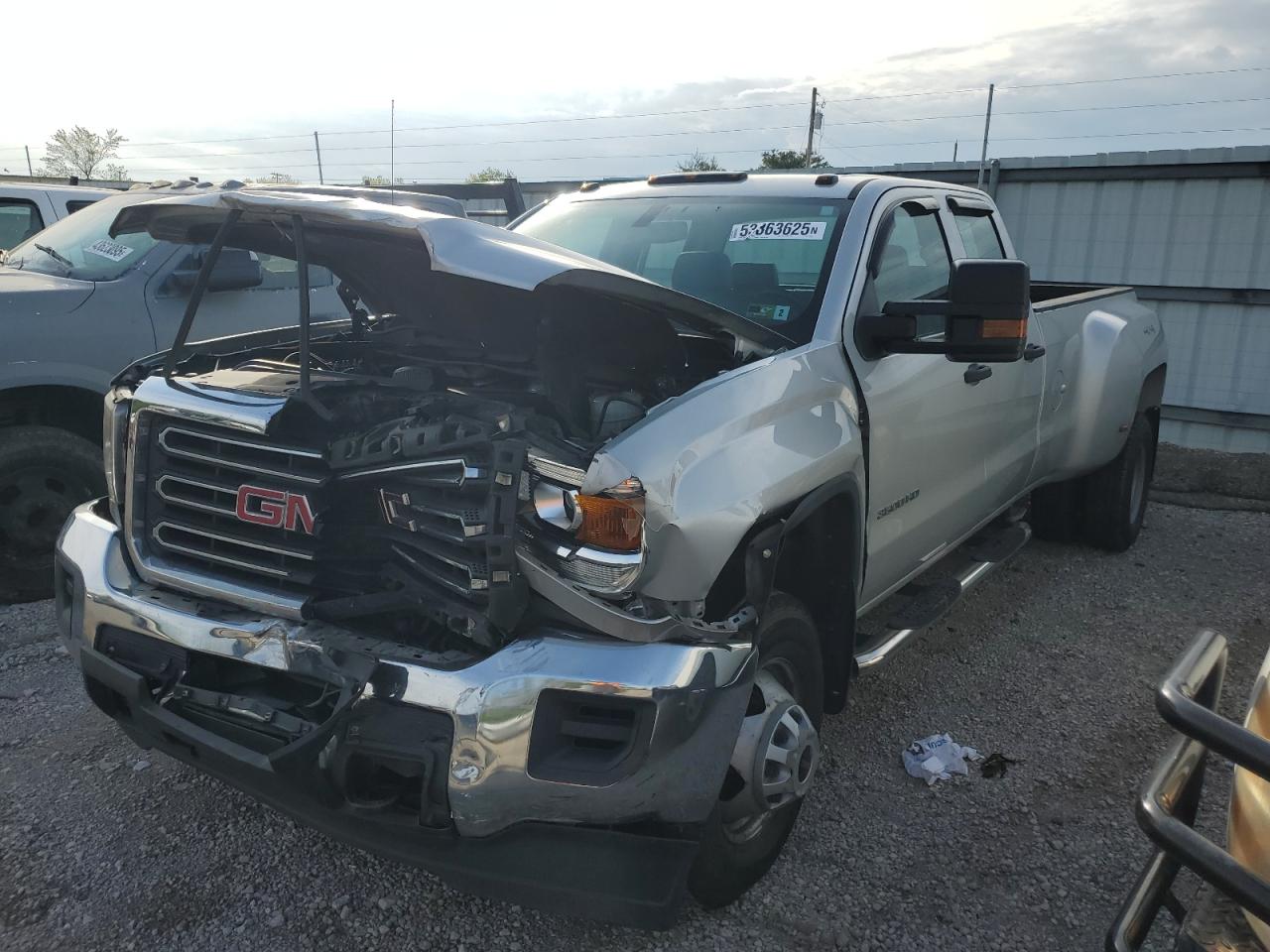 1GT521CG7FZ537354 GMC SIERRA Photo 1
