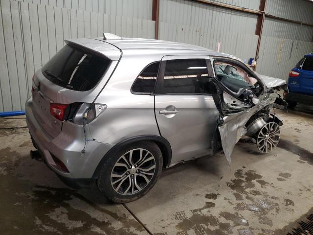  MITSUBISHI OUTLANDER 2018 Silver