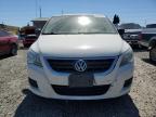 2009 Volkswagen Routan S للبيع في Eugene، OR - Rear End
