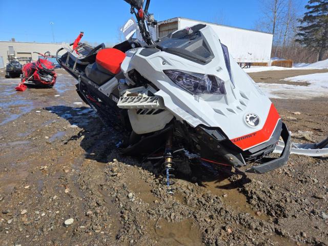 2021 SKIDOO SUMMIT X 8