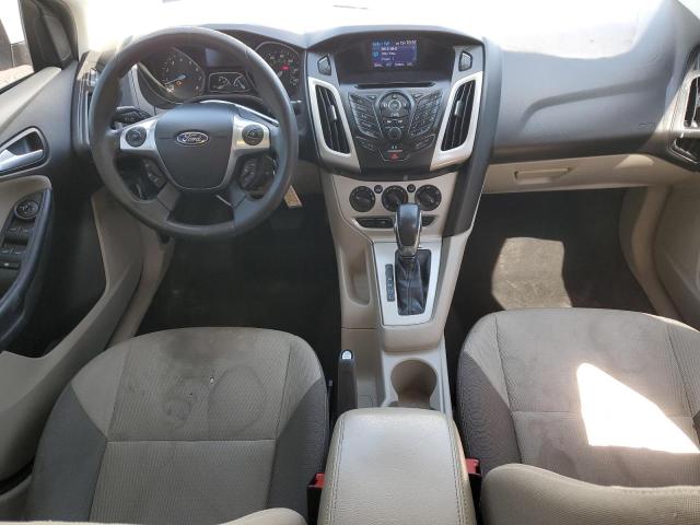 Sedans FORD FOCUS 2013 White