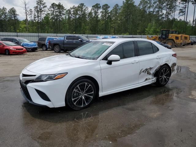  TOYOTA CAMRY 2020 Biały