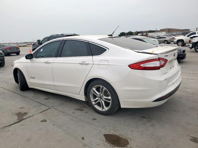 Седаны FORD FUSION 2016 Белы