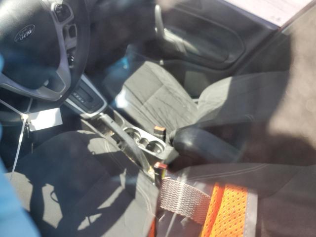  FORD FIESTA 2018 Красный