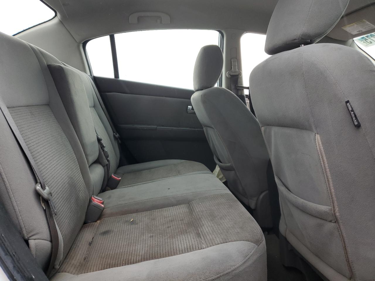 2010 Nissan Sentra 2.0 VIN: 3N1AB6AP8AL693825 Lot: 54045275
