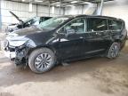 2023 Chrysler Pacifica Hybrid Touring L на продаже в Brighton, CO - Front End