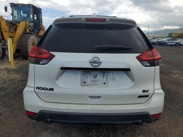  NISSAN ROGUE 2018 Белы