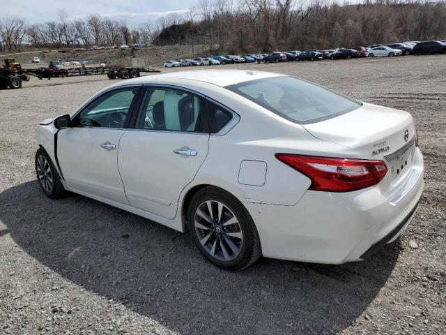 Sedans NISSAN ALTIMA 2016 Biały