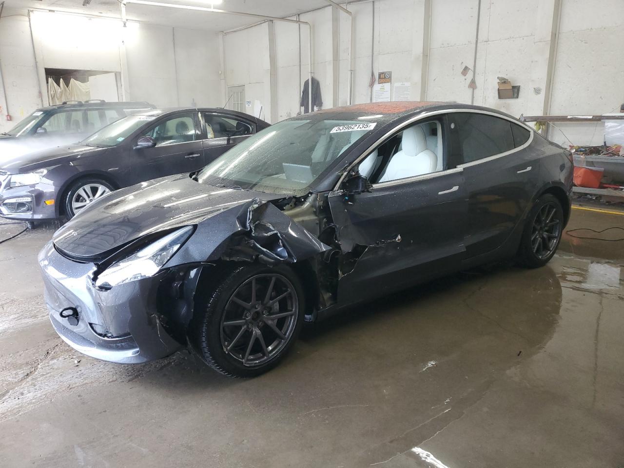 2018 Tesla Model 3 na sprzedaż w Madisonville, TN - Side