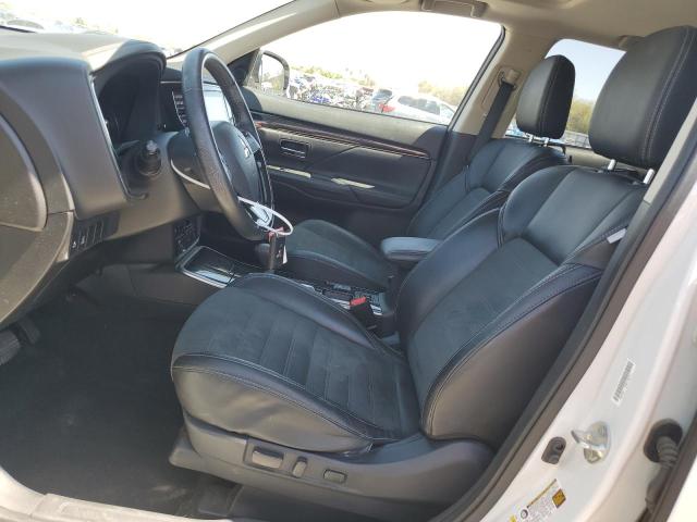  MITSUBISHI OUTLANDER 2020 Белы