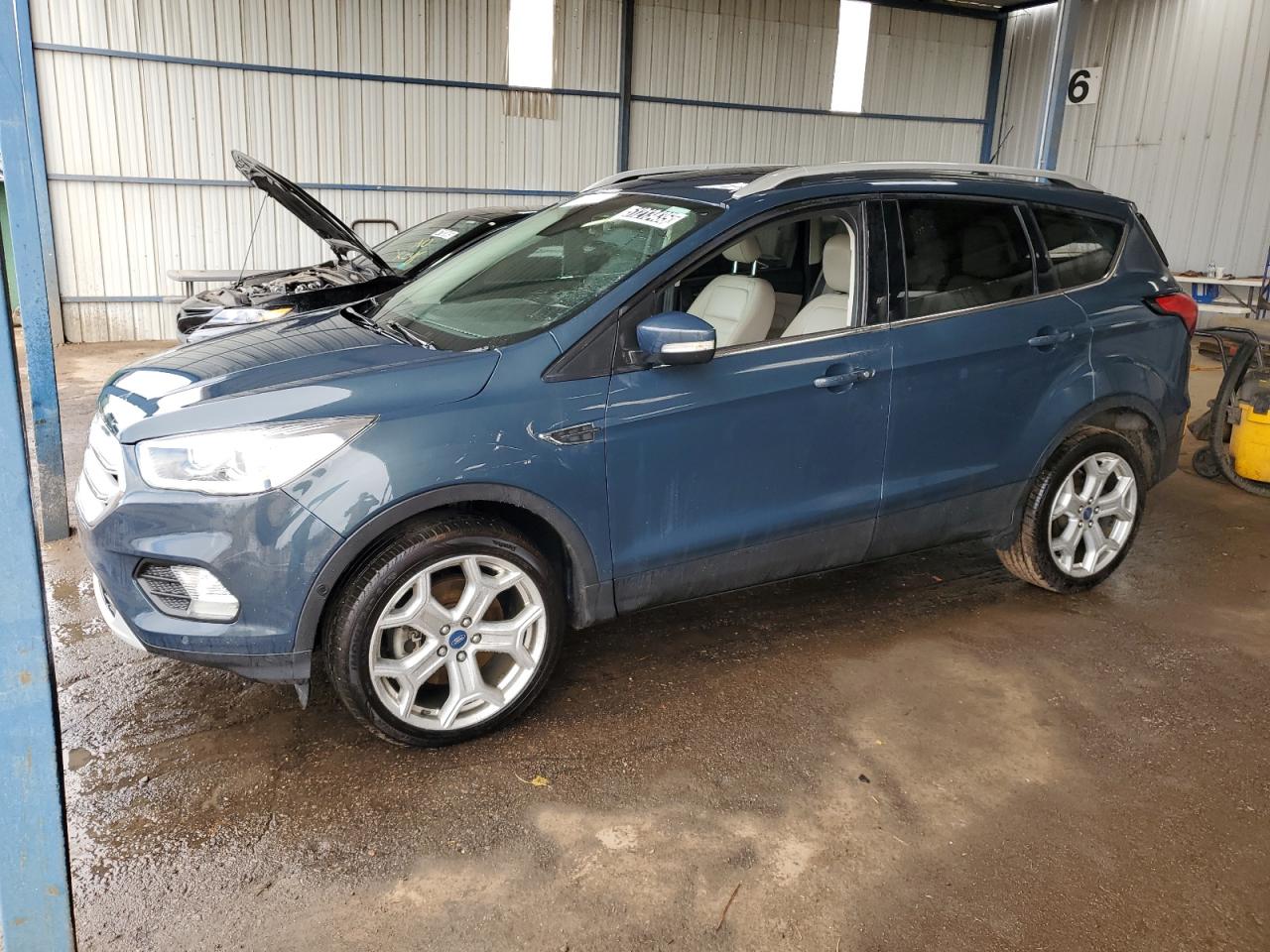 2019 Ford Escape Titanium de vânzare în Brighton, CO - Hail