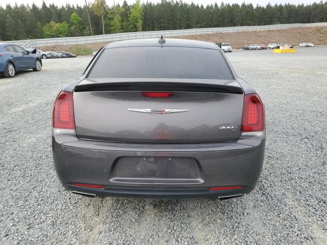  CHRYSLER 300 2018 Charcoal