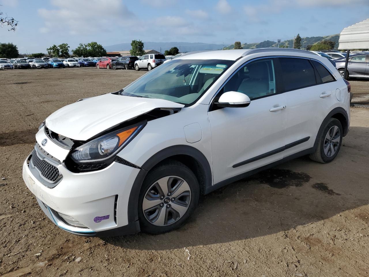 2019 Kia Niro Ex продається в San Martin, CA - Front End