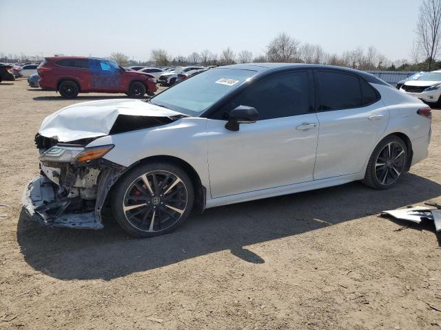  TOYOTA CAMRY 2018 White