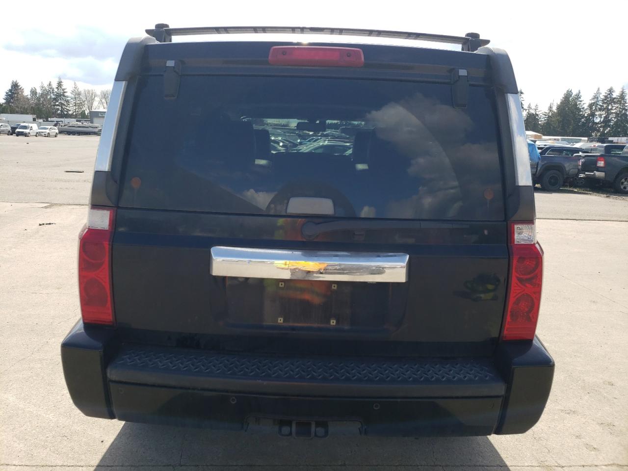 2008 Jeep Commander Overland VIN: 1J8HG68228C152923 Lot: 51851365