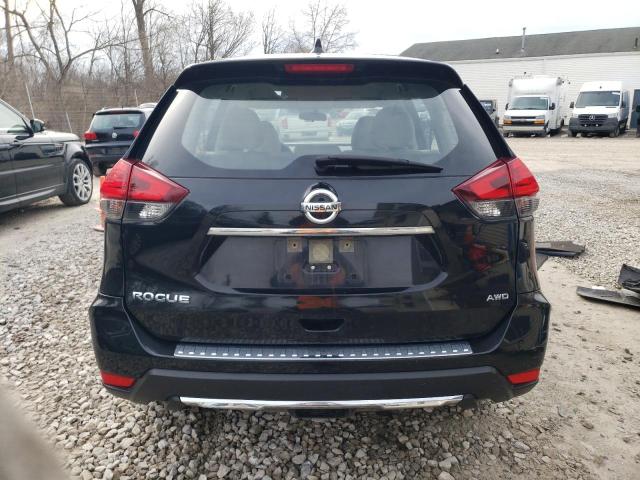  NISSAN ROGUE 2017 Czarny