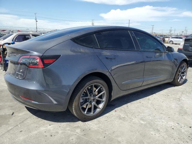  TESLA MODEL 3 2023 Серый