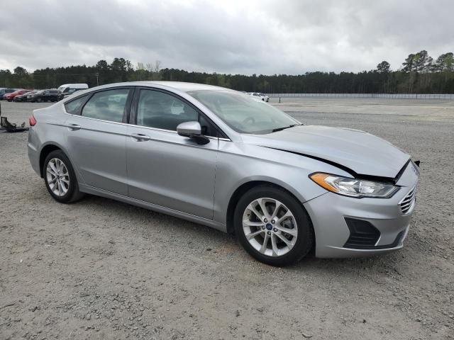 FORD FUSION 2020 Srebrny