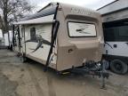 2016 Flag Trvl Trail for Sale in Cahokia Heights, IL - Top/Roof