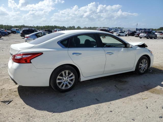 NISSAN ALTIMA 2017 Biały